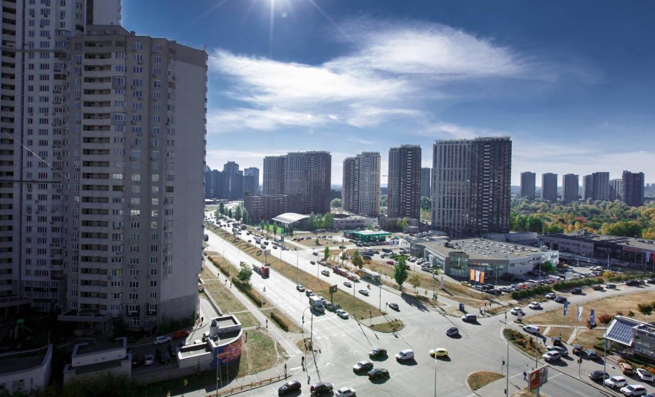 Сонячна Квартира На Княжому Затоні Kyiv Exterior photo
